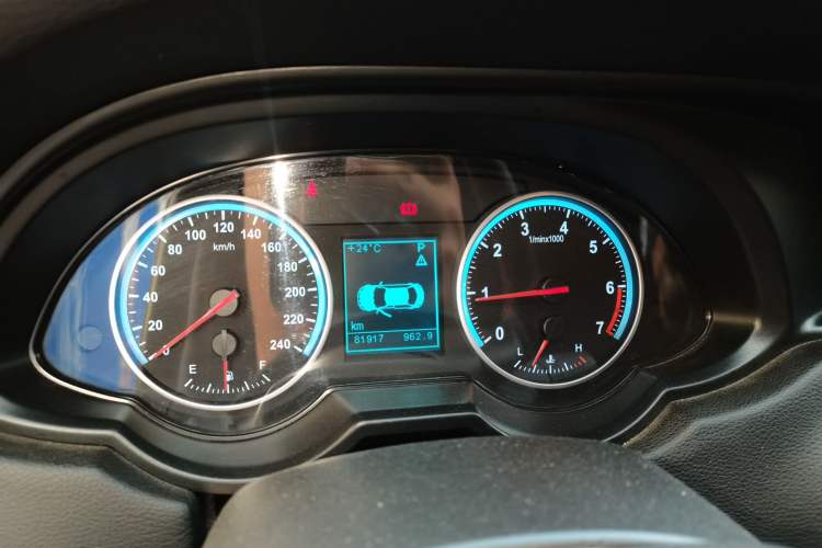 Used Brilliance H530 2017 1.6L Automatic Comfort Model Instrument Cluster