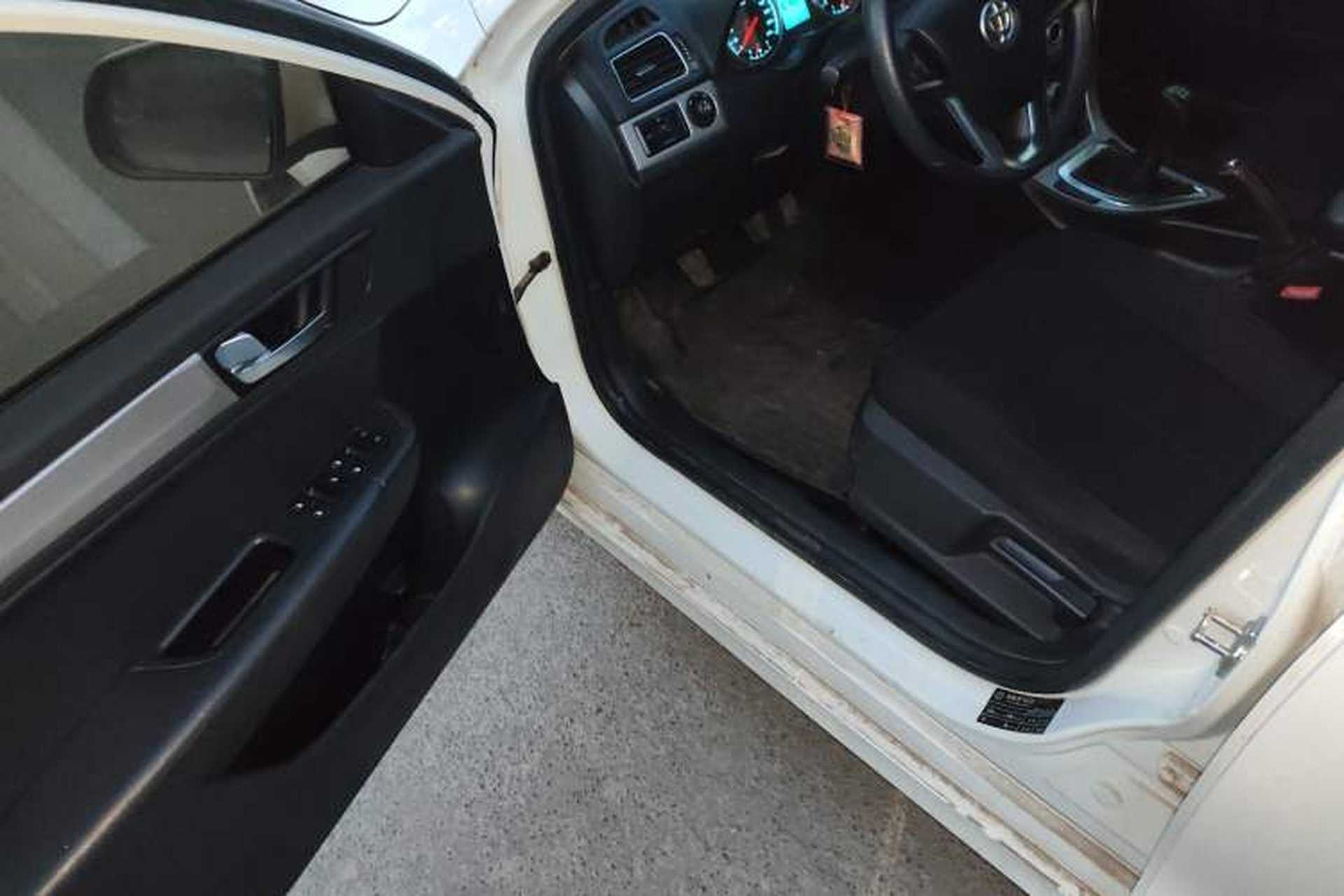 Used Brilliance H530 2017 1.6L Manual Comfort Model Driver Seat