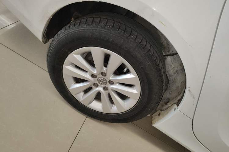 Used Brilliance H530 2017 1.6L Manual Comfort Model Exterior 3