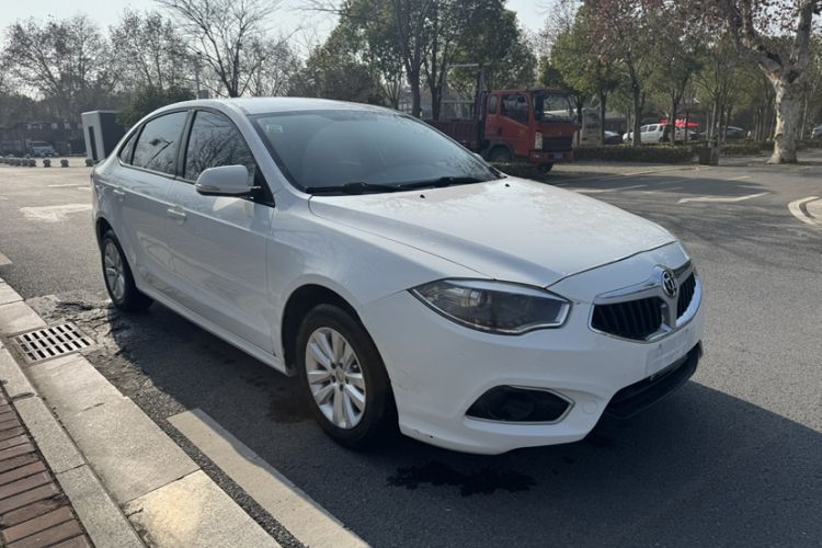 Used Brilliance H530 2017 1.6L Manual Comfort Model Exterior 5