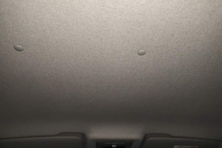 Used Brilliance H530 2017 1.6L Manual Comfort Model Headliner