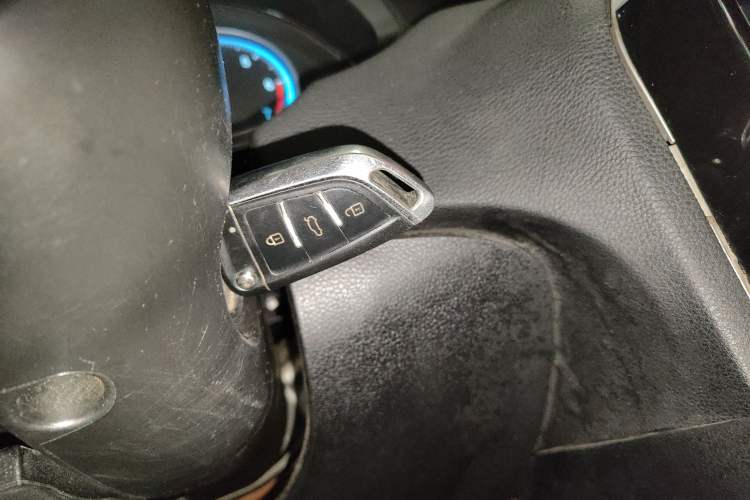 Used Brilliance H530 2017 1.6L Manual Comfort Model Interior 1
