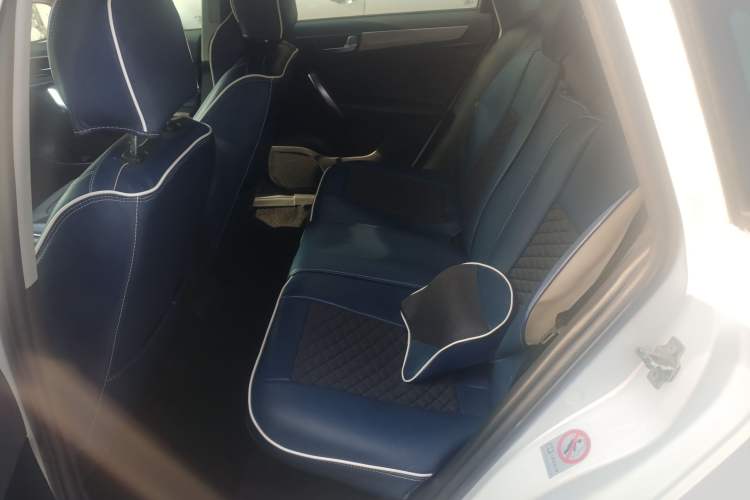 Used Brilliance H530 2017 1.6L Manual Comfort Model Interior 1
