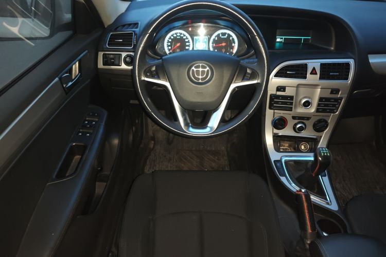 Used Brilliance H530 2017 1.6L Manual Comfort Model Steering Wheel