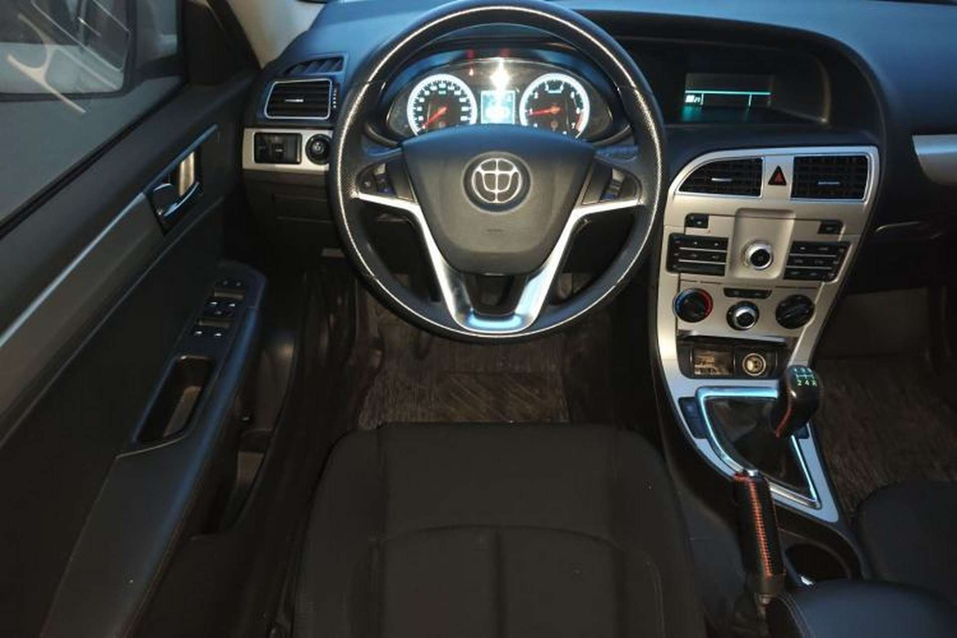 Used Brilliance H530 2017 1.6L Manual Comfort Model Steering Wheel