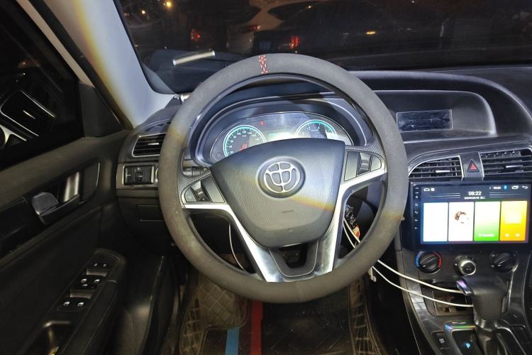 Used Brilliance H530 2017 1.6L Automatic Comfort Model Steering Wheel