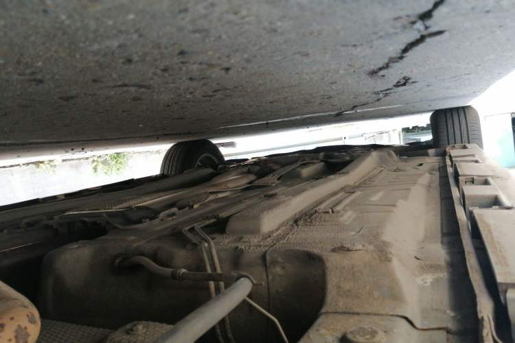 Used Brilliance H530 2017 1.6L Automatic Comfort Model Chassis Rear Left