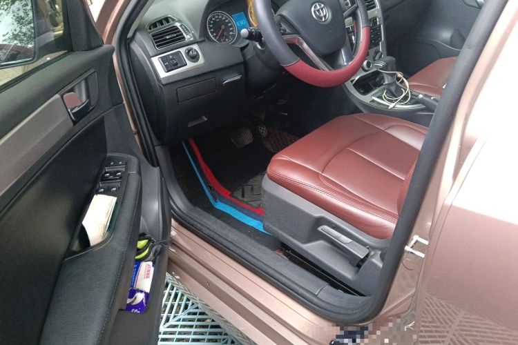Used Brilliance H530 2017 1.6L Automatic Comfort Model Driver Seat