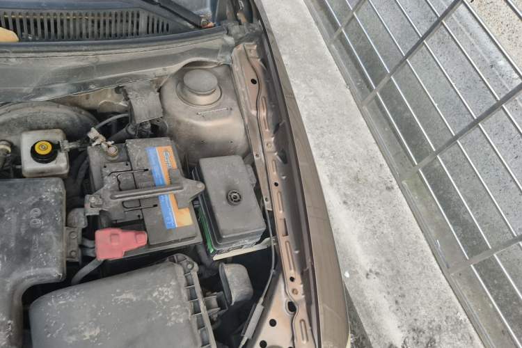 Used Brilliance H530 2017 1.6L Manual Comfort Model Engine Bay Left