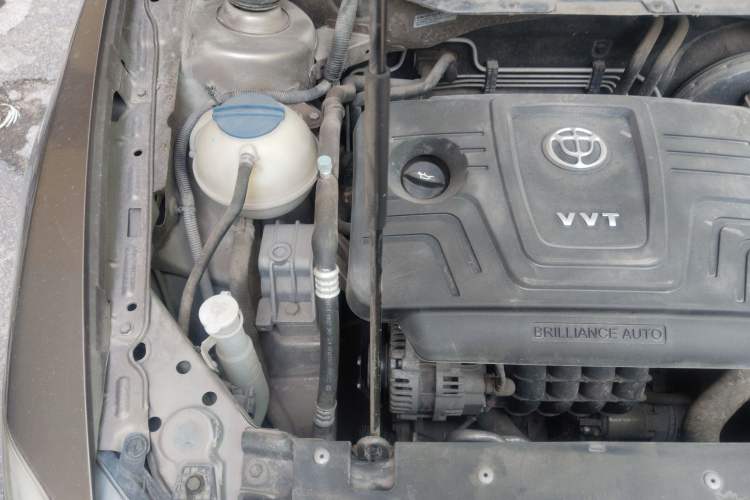 Used Brilliance H530 2017 1.6L Automatic Comfort Model Engine Bay Right