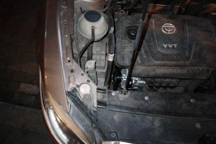 Used Brilliance H530 2017 1.6L Automatic Comfort Model Engine Bay Right