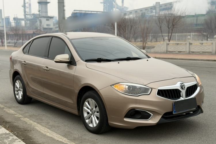 Used Brilliance H530 2017 1.6L Automatic Comfort Model Exterior 1