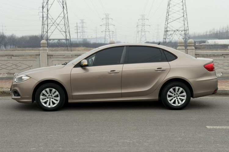 Used Brilliance H530 2017 1.6L Automatic Comfort Model Exterior 2