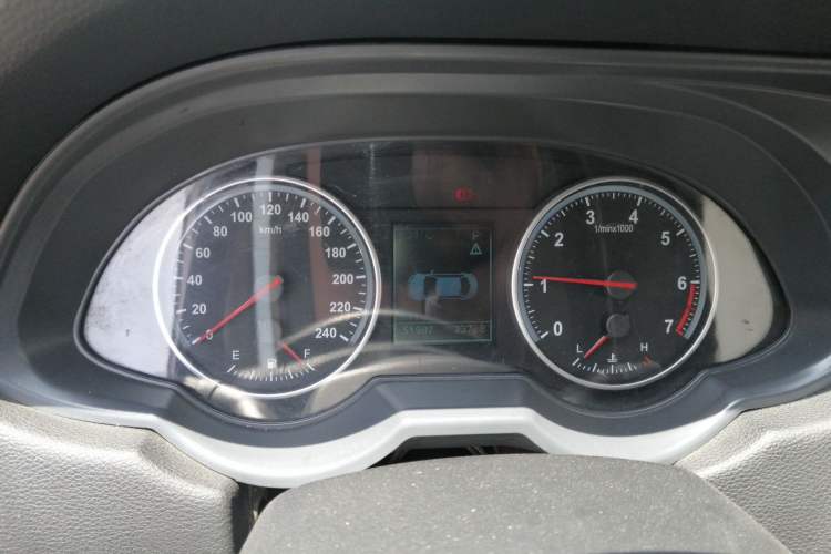 Used Brilliance H530 2017 1.6L Automatic Comfort Model Instrument Cluster