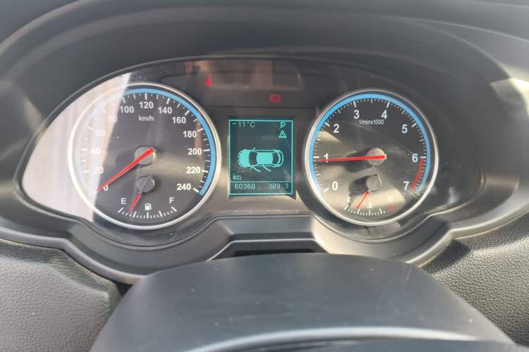 Used Brilliance H530 2017 1.6L Automatic Comfort Model Instrument Cluster