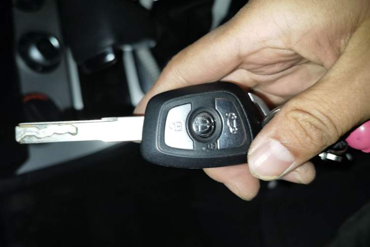 Used Brilliance H530 2017 1.6L Automatic Comfort Model Interior 1
