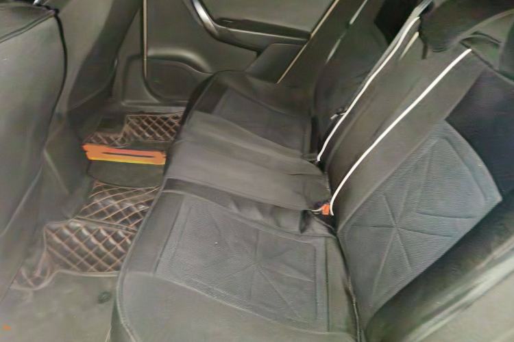 Used Brilliance H530 2017 1.6L Automatic Comfort Model Interior 4