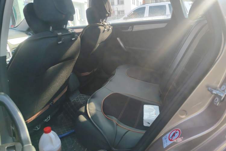 Used Brilliance H530 2017 1.6L Automatic Comfort Model Left Rear Seat