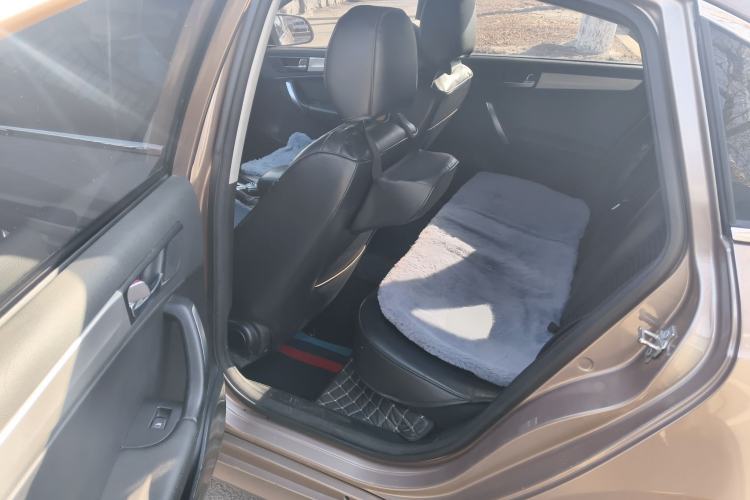 Used Brilliance H530 2017 1.6L Automatic Comfort Model Left Rear Seat
