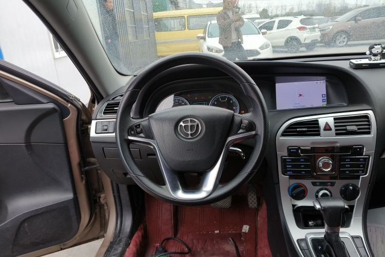 Used Brilliance H530 2017 1.6L Automatic Comfort Model Steering Wheel