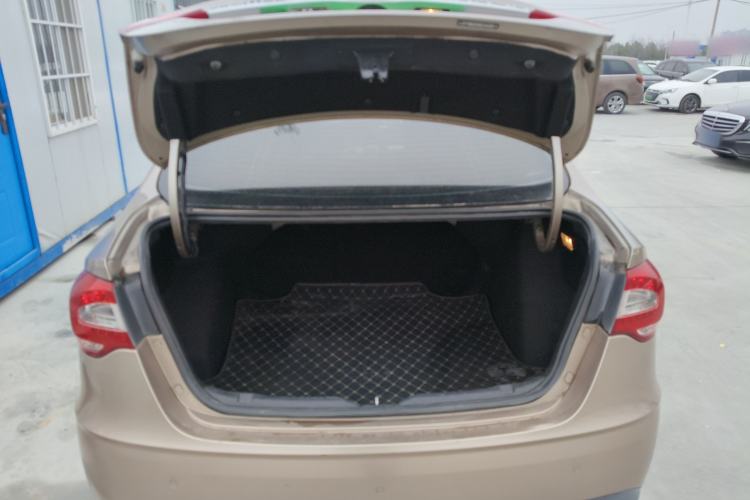 Used Brilliance H530 2017 1.6L Automatic Comfort Model Trunk