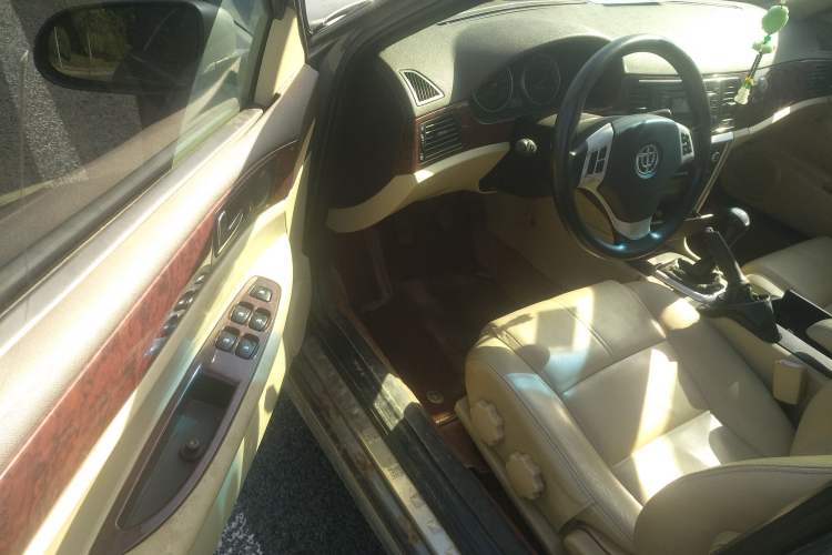 Used Brilliance Junjie 2008 1.8L Manual Luxury Version Driver Seat