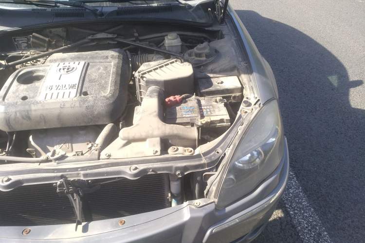Used Brilliance Junjie 2008 1.8L Manual Luxury Version Engine Bay Left