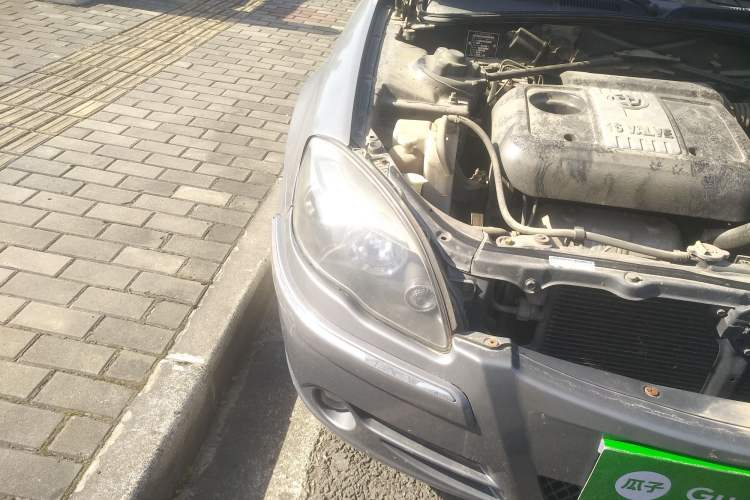 Used Brilliance Junjie 2008 1.8L Manual Luxury Version Right Front Headlight