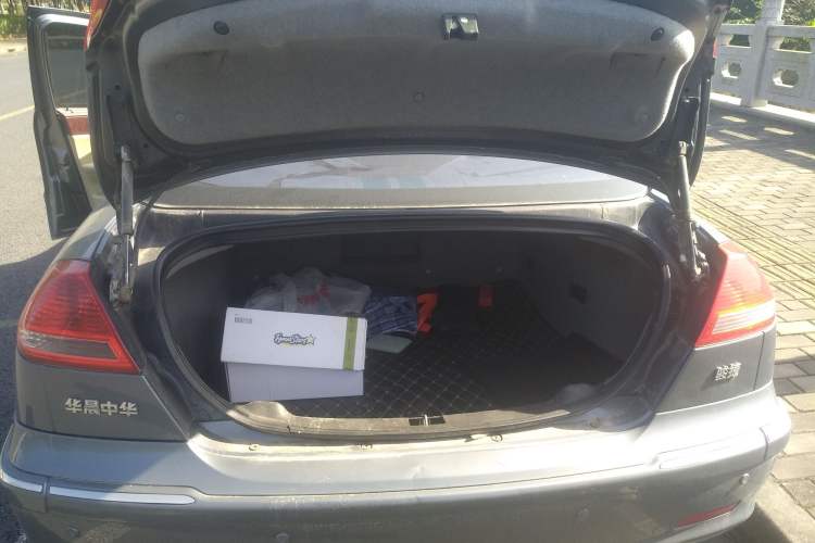 Used Brilliance Junjie 2008 1.8L Manual Luxury Version Trunk