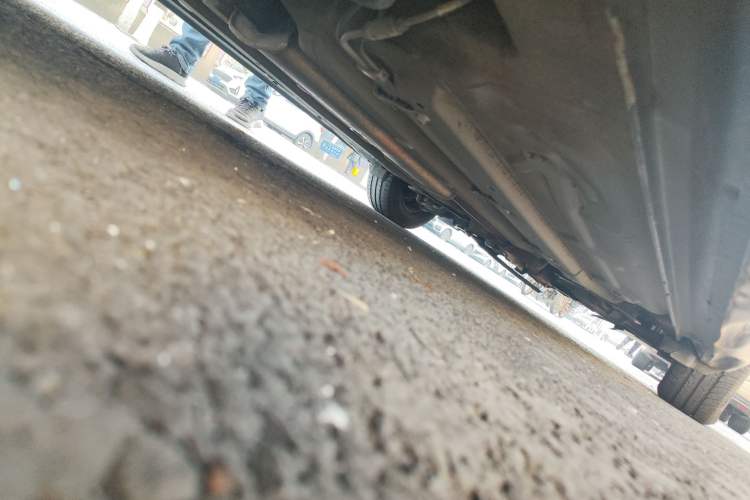 Used Brilliance Junjie 2011 1.6L Manual Comfort Model Chassis Rear Right