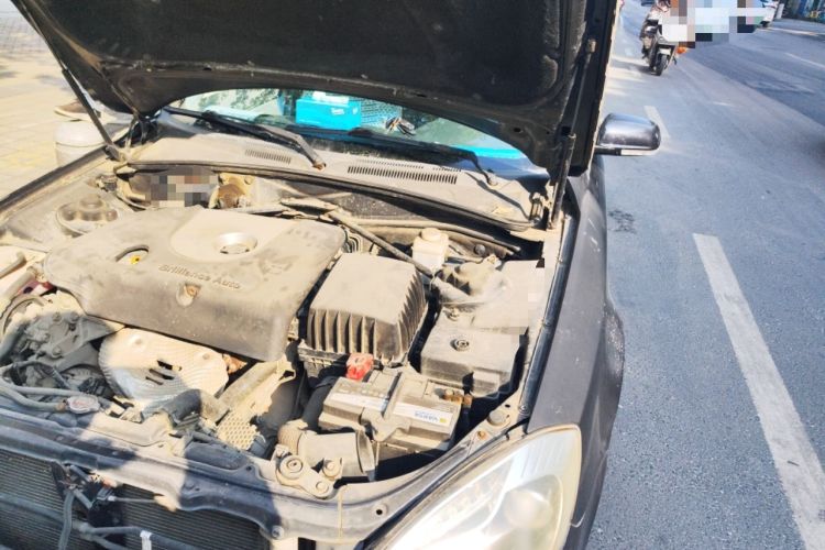 Used Brilliance Junjie 2011 1.6L Manual Comfort Model Engine Bay Left