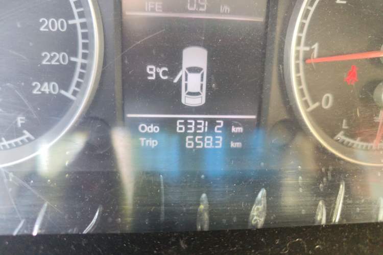 Used Brilliance Junjie 2011 1.6L Manual Comfort Model Odometer Close Up