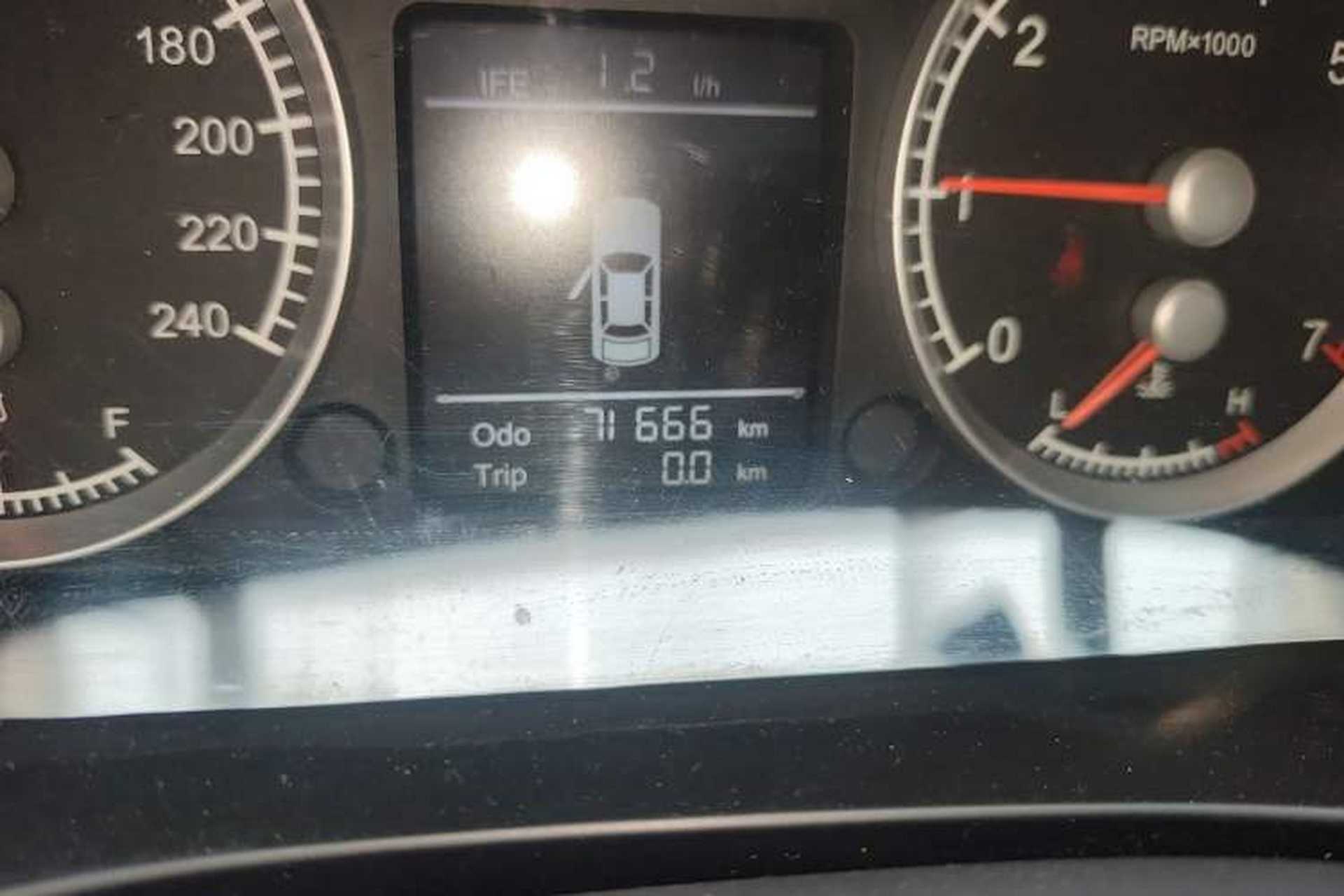 Used Brilliance Junjie 2011 1.6L Manual New Generation Model Odometer Close Up