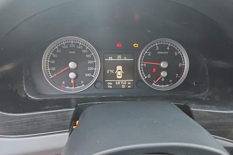 Used Brilliance Junjie 2011 1.6L Manual New Generation Model Odometer Close Up