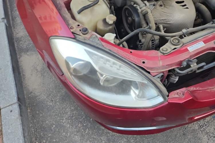 Used Brilliance Junjie 2011 1.6L Manual New Generation Model Right Front Headlight