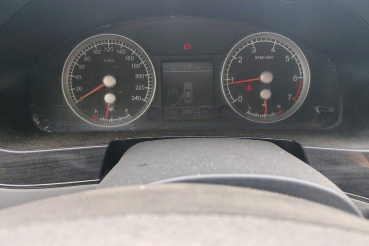Used Brilliance Junjie 2011 1.6L Manual Comfort Model Odometer Close Up