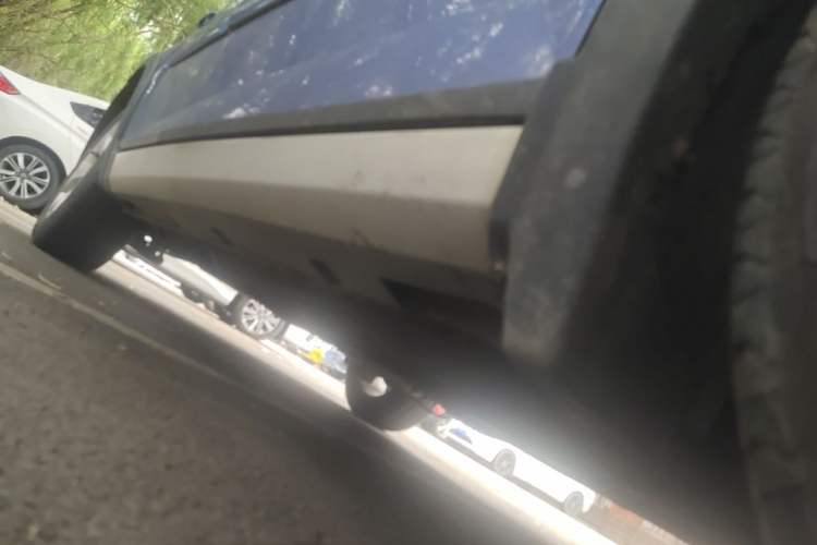 Used Brilliance Junjie Cross 2010 1.5L Manual Luxury Edition Chassis Front Right