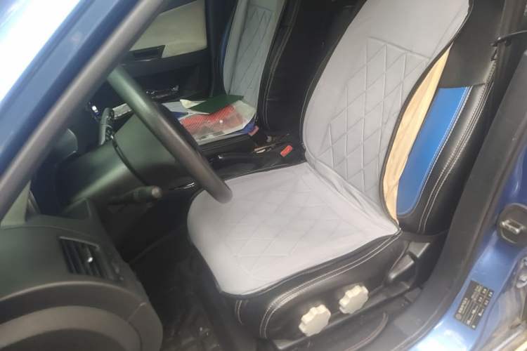 Used Brilliance Junjie Cross 2010 1.5L Manual Luxury Edition Left Front Seat