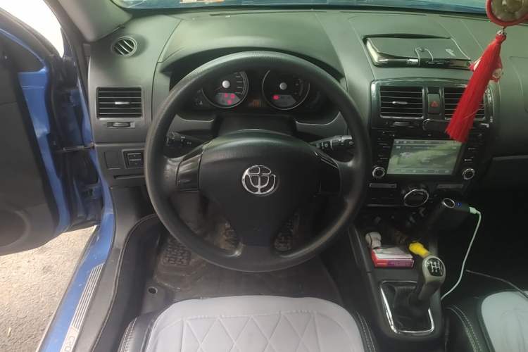 Used Brilliance Junjie Cross 2010 1.5L Manual Luxury Edition Steering Wheel