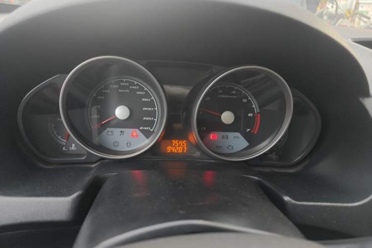 Used Brilliance Junjie Cross 2010 1.5L Manual Luxury Edition Instrument Cluster