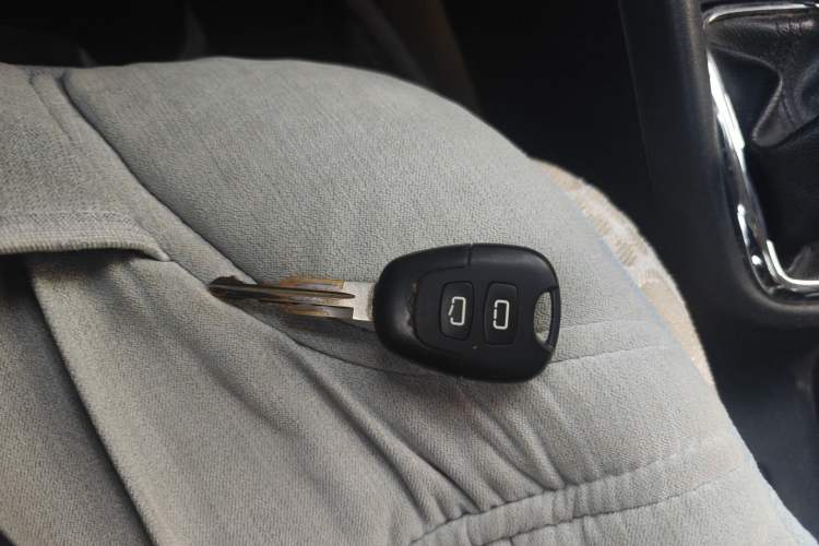 Used Brilliance Junjie Cross 2010 1.5L Manual Luxury Edition Vehicle Key