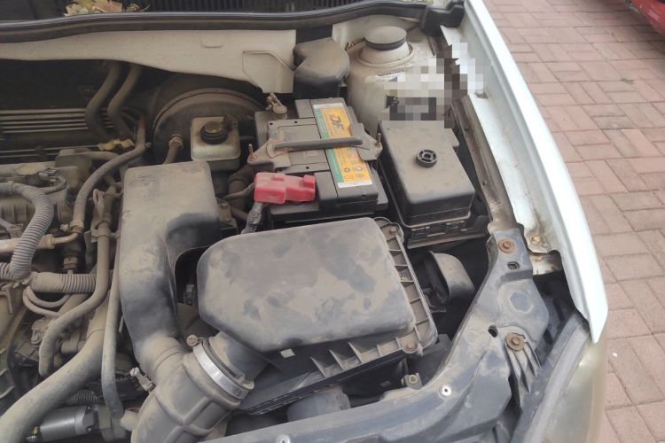 Used Brilliance Junjie Cross 2010 1.5L Automatic Luxury Edition Engine Bay Left