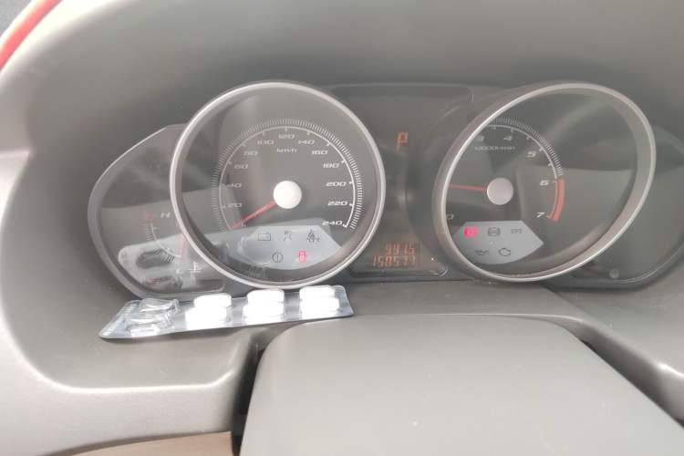 Used Brilliance Junjie Cross 2010 1.5L Automatic Luxury Edition Instrument Cluster