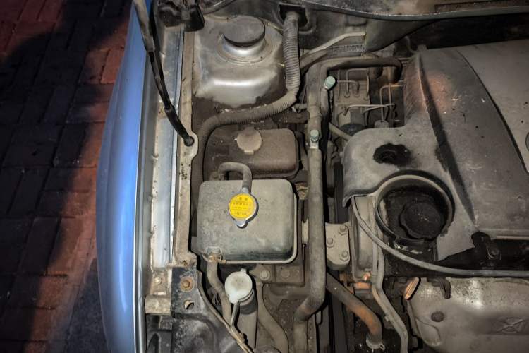 Used Brilliance Junjie FRV 2008 1.3L Manual Comfort Version Engine Bay Right