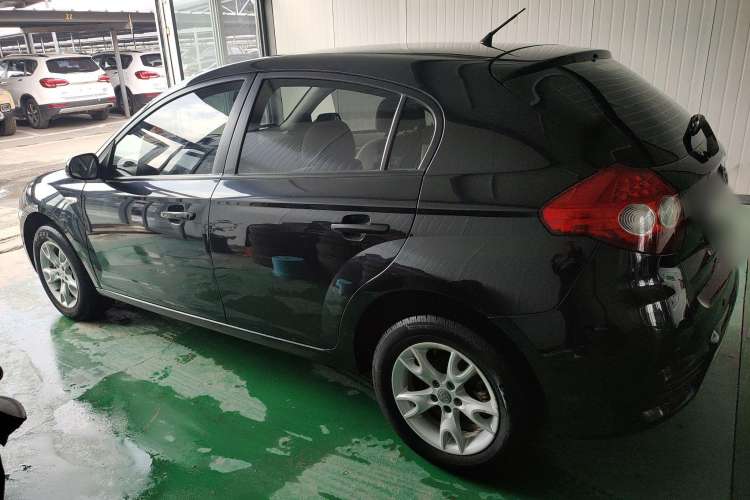 Used Brilliance Junjie FRV 2010 1.3L Manual Luxury Version Exterior 5