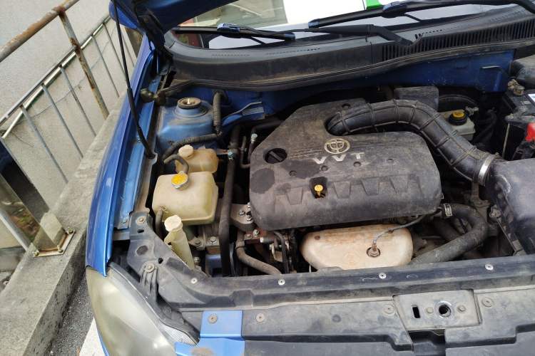 Used Brilliance Junjie FRV 2010 1.3L Manual Comfort Edition Engine Bay Right