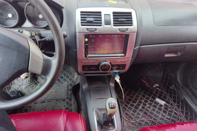 Used Brilliance Junjie FRV 2010 1.3L Manual Luxury Version Audio And AC Panel