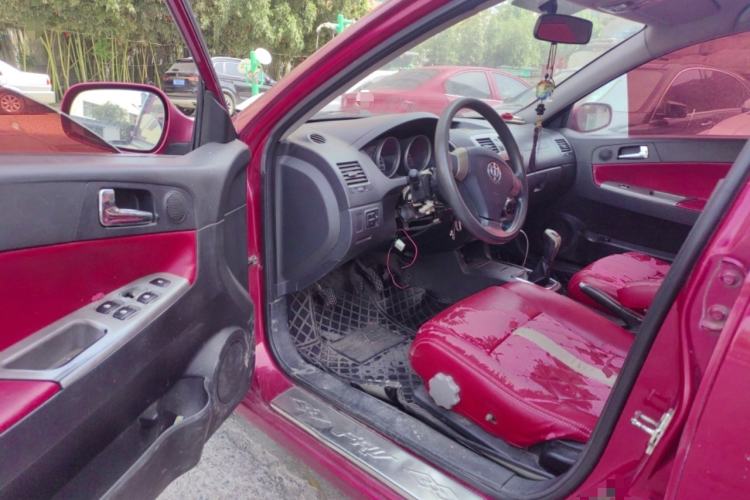 Used Brilliance Junjie FRV 2010 1.3L Manual Luxury Version Driver Seat