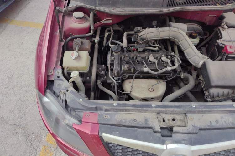 Used Brilliance Junjie FRV 2010 1.3L Manual Luxury Version Engine Bay Right