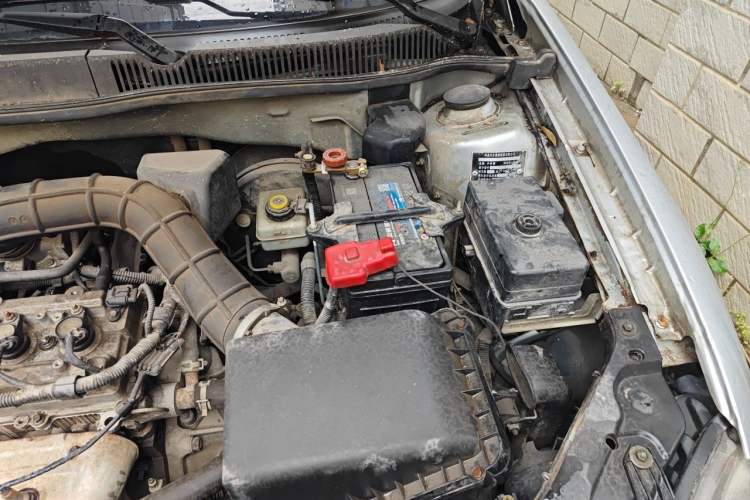 Used Brilliance Junjie FRV 2010 1.3L Manual Comfort Edition Engine Bay Left